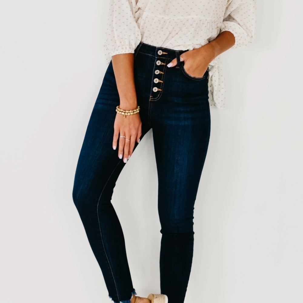 KanCan 11 Inch Button Front Skinny